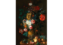 A-2862 Jacob van Huysum - Smíšené květiny ve vyřezávané váze s ovocem a ptačím hnízdem na římse